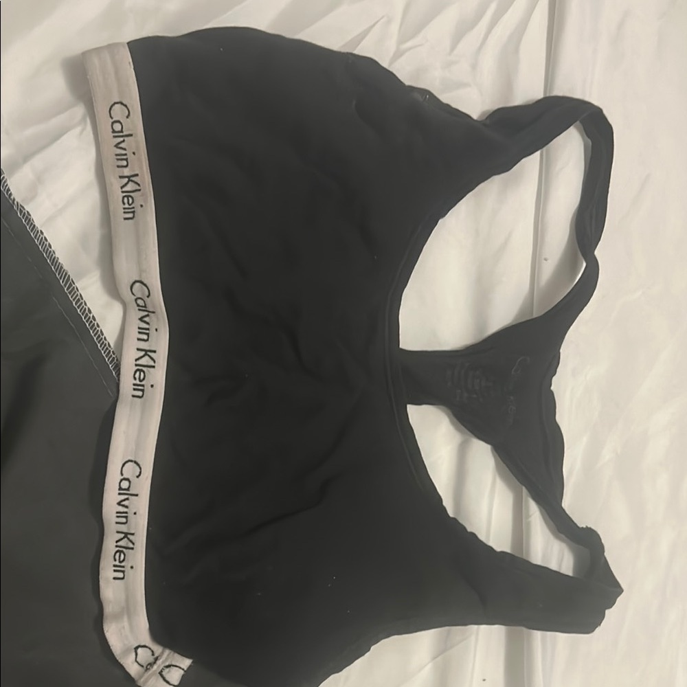 Calvin Klein Women's Black Sports Bra Sz S